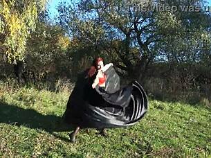 do you like my dance in lingerie outdoors?