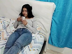 Stepsister and stepbrother masturbate each other to orgasm in the room