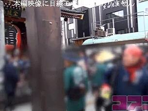 i banged a big-titted mature wife standing in asakusa for 10k yen