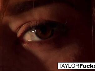 Felfedezzük egy elbűvölő szépség vonzását szóló bemutatkozásban