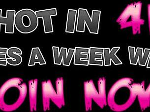 moja debela latinska mačeha Carmela Clutch me jebe medtem ko cucka