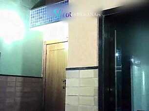 ชาย, ฉันทำผิด... ขี่ควยใหญ่ดำในเบาะหลังกับเพื่อนผิวต่าง, กระโปรงยกขึ้น, วีบคักโคลด์ในหอพัก