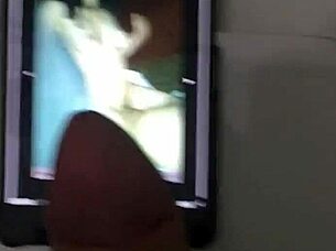 Ei, confira esse cumtribute para bigcockgirls123 com teen 18+ pequena dando punheta.