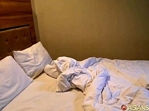 เฮ้ย ดู Azian Zex กับ Ambar จากอินโดนีเซียสิ