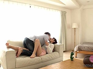 Icha Love Gonzo Dengan Mako-Chan Dalam Posisi Missionary