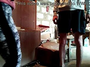 moja debela tašča obožuje stoječi pesji stil jebanja 😈