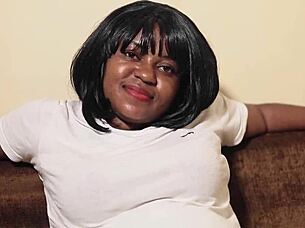 Selamat Datang di Rumah Tetangga, Yuk Ngentot dengan Kontol Hitam Besar Itu