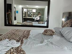 Sial Lah Harap Kawan Tak Tahu Aku Kongkek Isterinya Nanti Dia Bunuh Aku