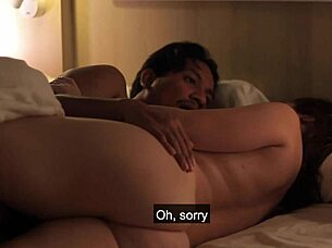 Ung dame på ferie forført av gammel mann