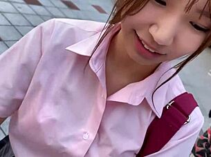 ツンデレ18歳が初めての中出しを楽しむ。細い体がもっと欲しがる！