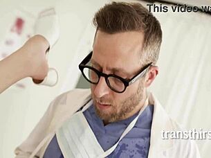 Doktor, analden boşalmayı durduramıyorum... yardım et!