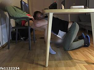 Wow! Sanjam o vrućoj učiteljici koja me liže dok učim!