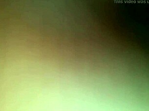 Diversão no hotel com a namorada e penetração anal dupla