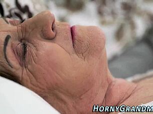 Ik kan niet geloven dat harige oma zo hard geneukt werd