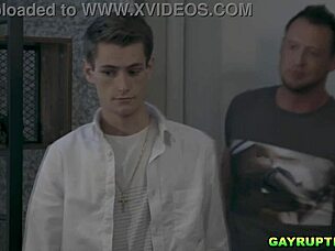 Gayruptive com 小鲜肉Trevor Harris 从Pierce Paris学硬核技巧