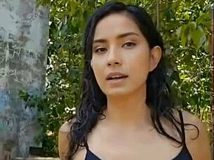 Predstavujem sa v lese s dlhými vlasmi