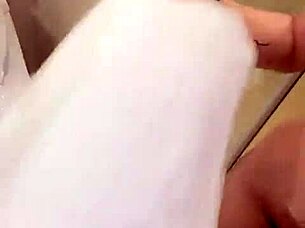 中国姐妹挑男人激烈群交，她们激情三人行充满原始能量