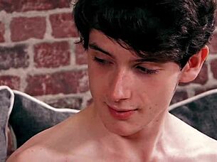 שני טווינקים 18 מזיינים הדדי בפליפ פאק