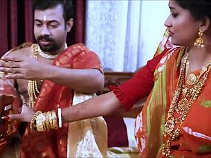 อยากเห็นเมียอินเดียร้อนๆ สุดิปา โดนเย็ดลึกในส่าหรีไหม?